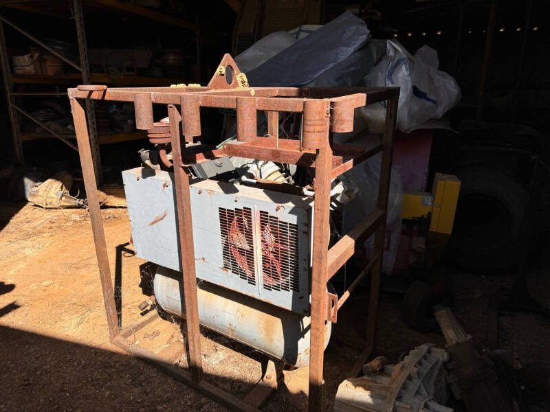Ingersoll Rand Air Compressor T30