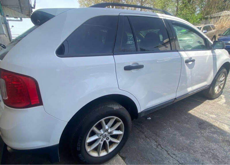 2014 Ford Edge SE
