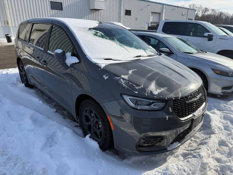 2022 Chrysler Pacifica Hybrid Limited