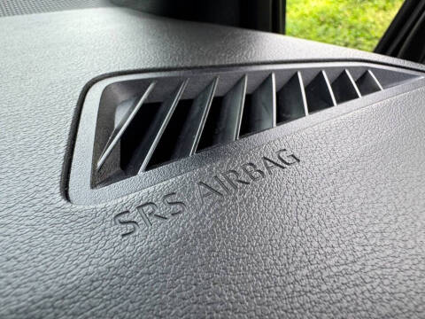 2024 Toyota Corolla Hatchback SE