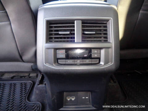 2018 Volkswagen Atlas V6 SEL 4Motion