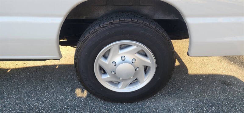 2013 Ford E-Series E-150