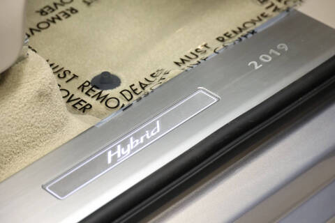 2020 Bentley Bentayga Hybrid