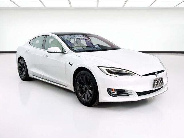 2020 Tesla Model S Long Range
