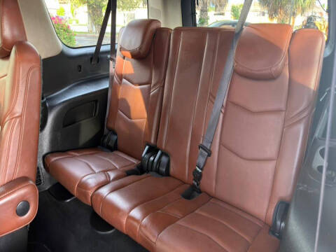 2017 Cadillac Escalade ESV Premium Luxury