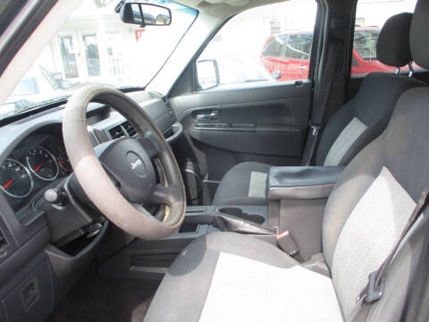 2010 Jeep Liberty Sport