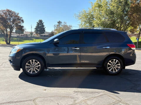 2014 Nissan Pathfinder SV