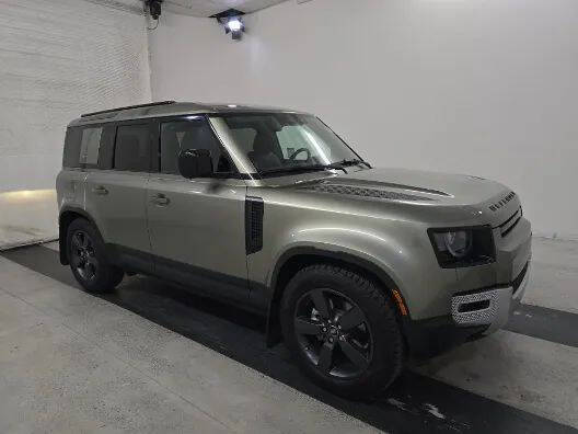 2024 Land Rover Defender 110 P300 S