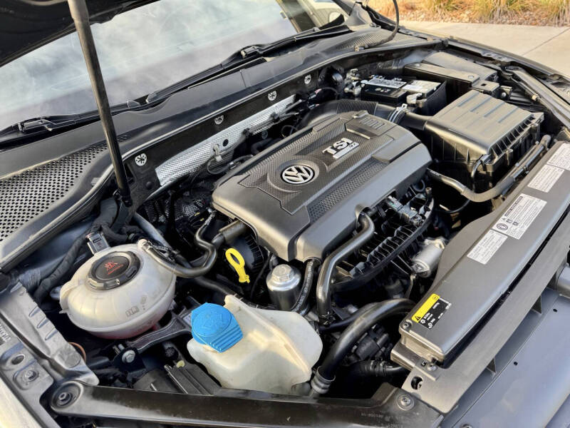 2019 Volkswagen Golf R 4Motion