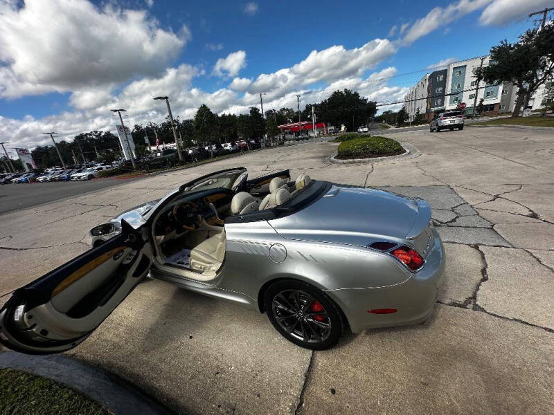 2004 Lexus SC 430