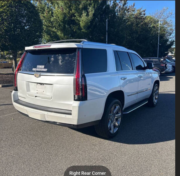 2017 Cadillac Escalade Premium Luxury