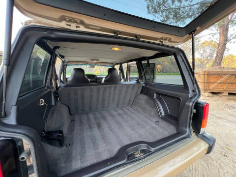 2000 Jeep Cherokee Sport