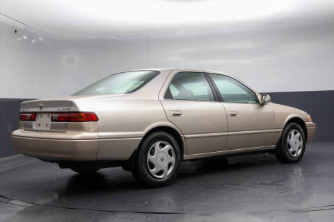 1997 Toyota Camry LE V6
