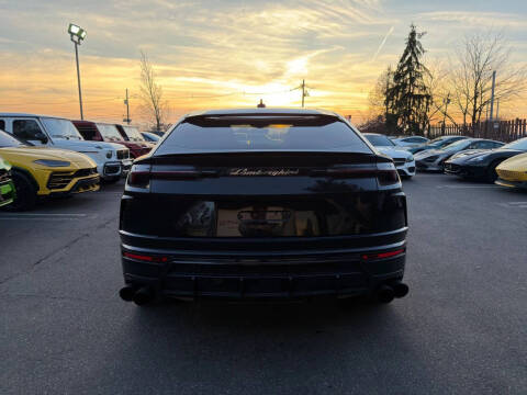 2020 Lamborghini Urus