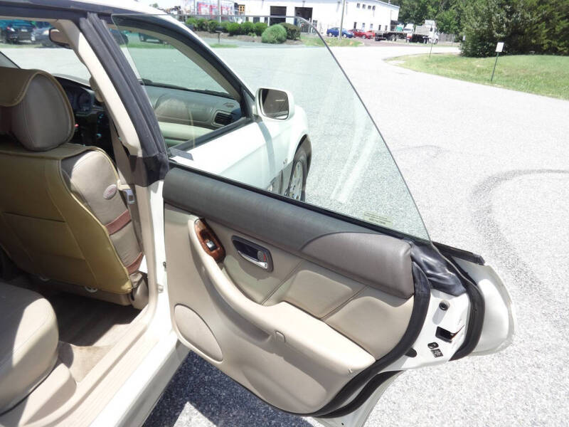 2002 Subaru Outback VDC