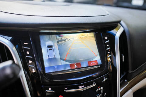 2018 Cadillac Escalade Luxury