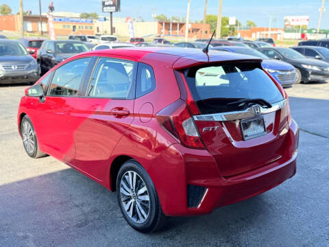 2017 Honda Fit EX