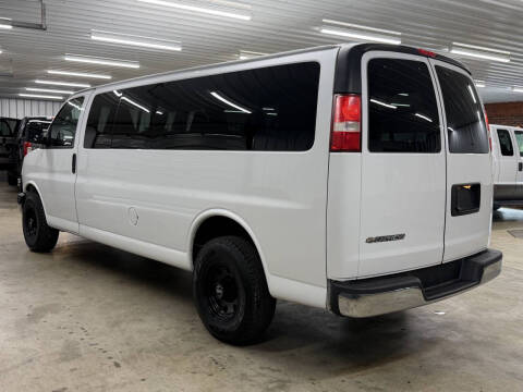 2016 Chevrolet Express LT 3500