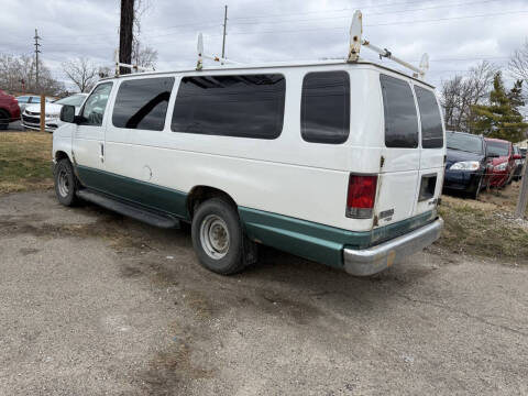 2014 Ford E-Series E-350 SD XL