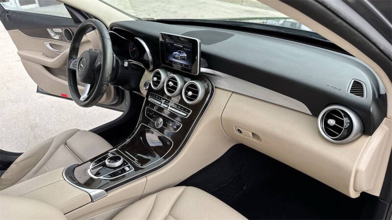 2018 Mercedes-Benz C-Class C 300