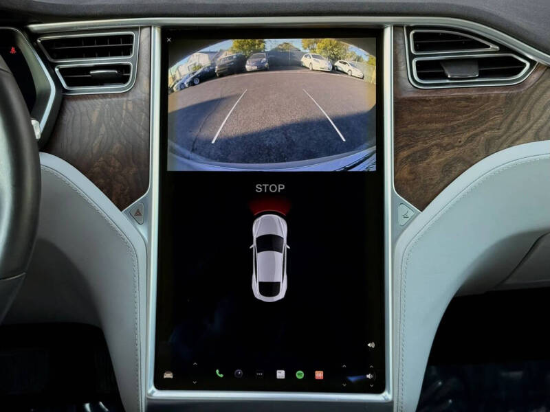 2016 Tesla Model S