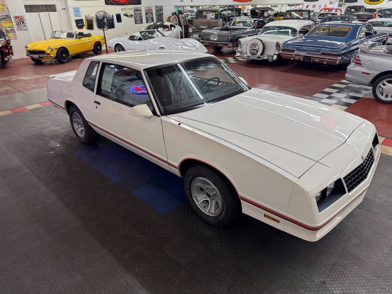 1988 Chevrolet Monte Carlo 30