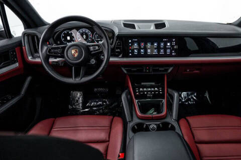 2025 Porsche Cayenne