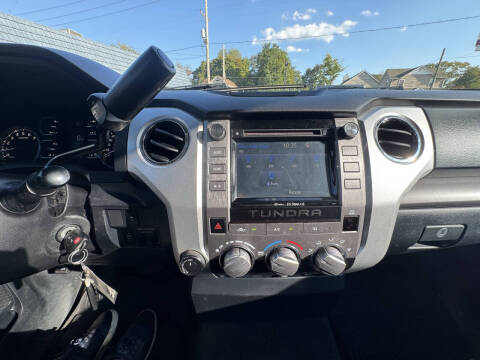 2019 Toyota Tundra SR5