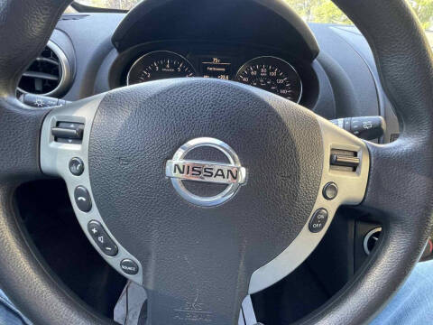 2015 Nissan Rogue Select S