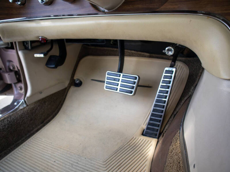 1963 Ford Thunderbird