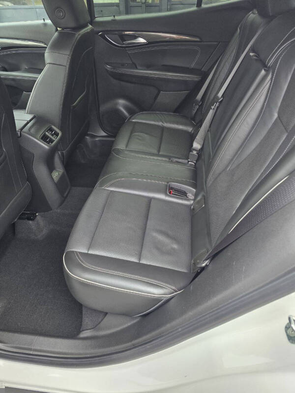 2021 Buick Envision Essence