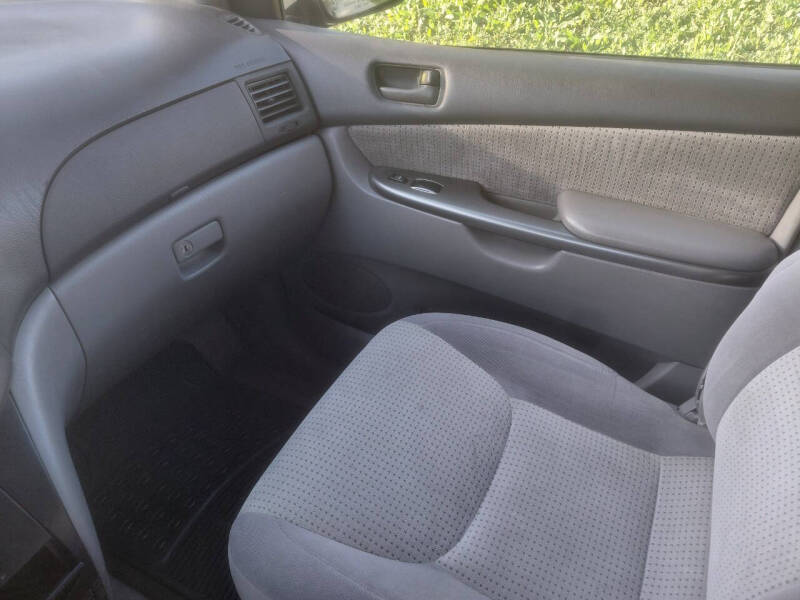 2009 Toyota Sienna LE 8-Passenger
