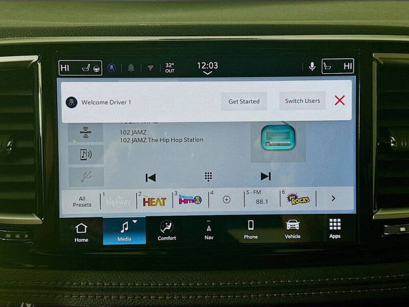2026 Chrysler Pacifica Pinnacle