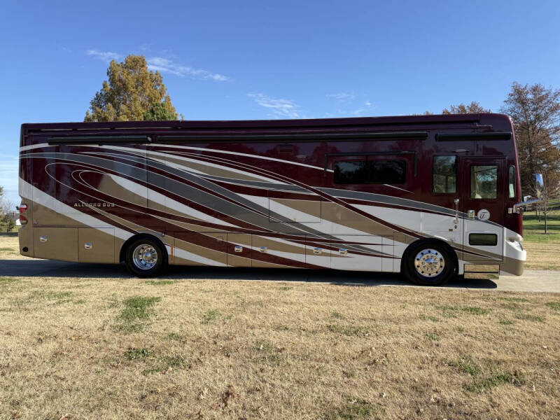 2016 Tiffin Allegro Bus