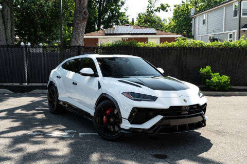 2024 Lamborghini Urus Performante