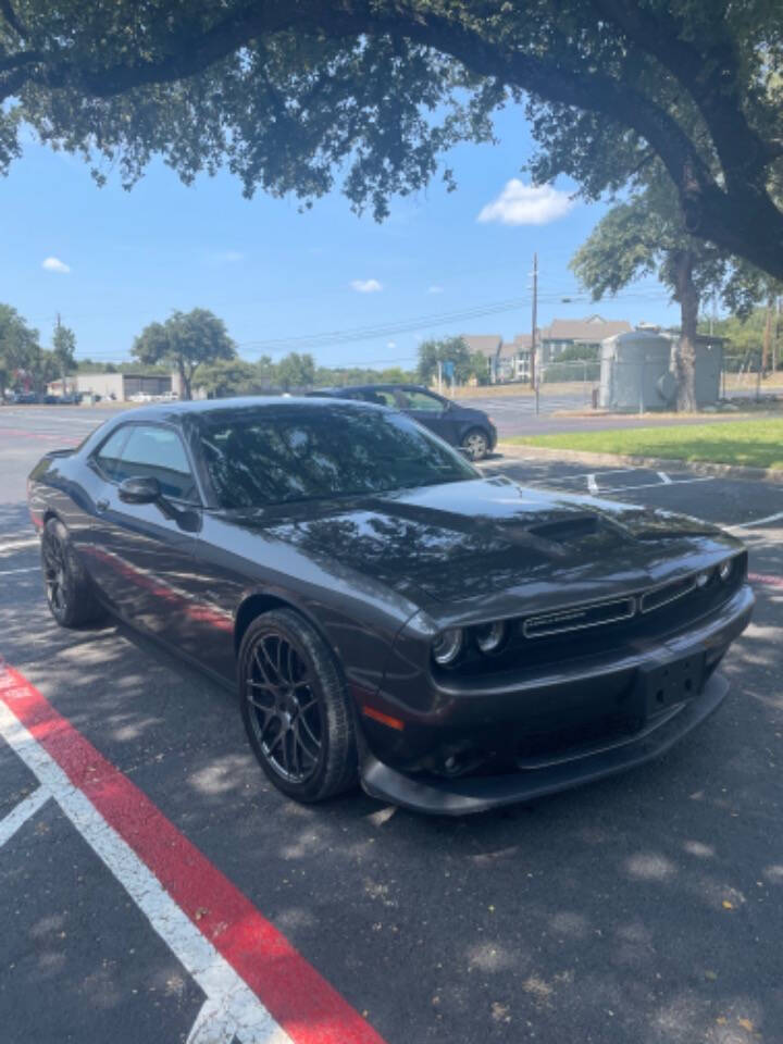 2019 Dodge Challenger for sale at AUSTIN PREMIER AUTO in Austin, TX