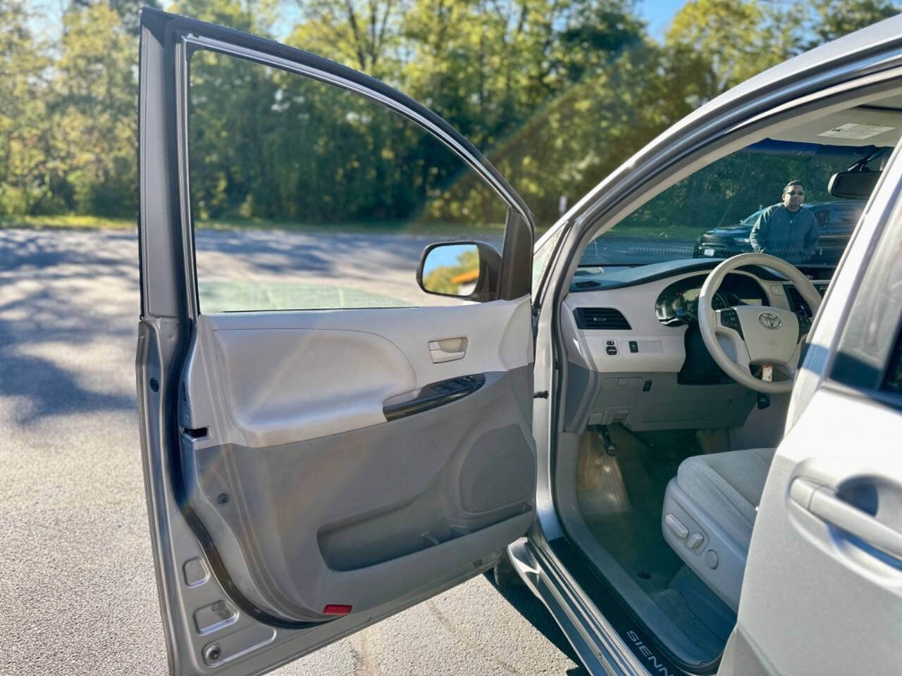 2014 Toyota Sienna for sale at Lusso Motors in Amsterdam, NY