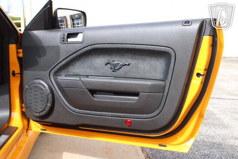 2008 Ford Mustang