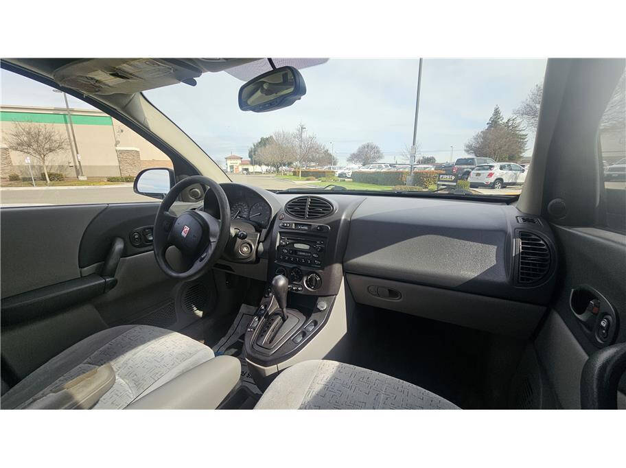 2002 Saturn Vue for sale at VIP AUTO SALES, INC. in Modesto, CA