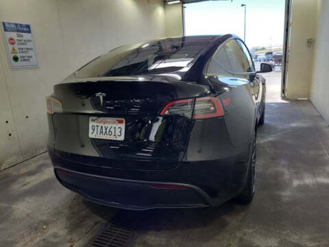 2025 Tesla Model Y Long Range