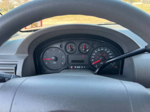 2004 Ford Freestar S