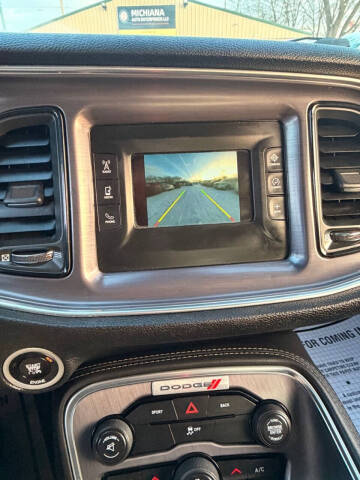 2016 Dodge Challenger SXT