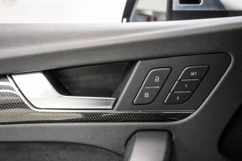 2022 Audi SQ5 Sportback 3.0T quattro Premium Plus