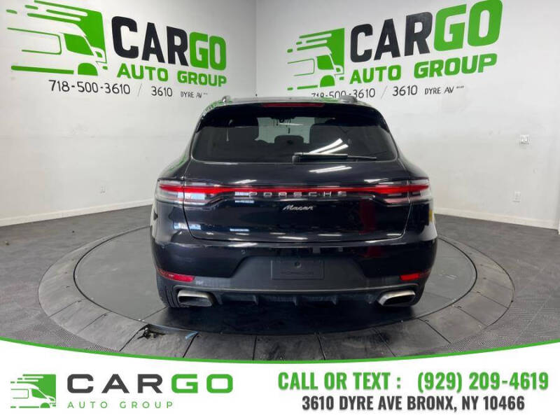 2021 Porsche Macan