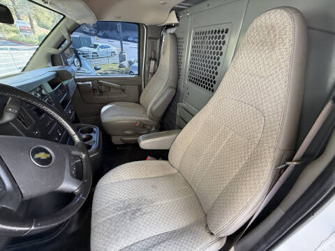 2020 Chevrolet Express 2500