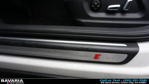 2017 Audi Q3 2.0T quattro Prestige