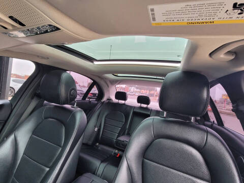 2016 Mercedes-Benz C-Class