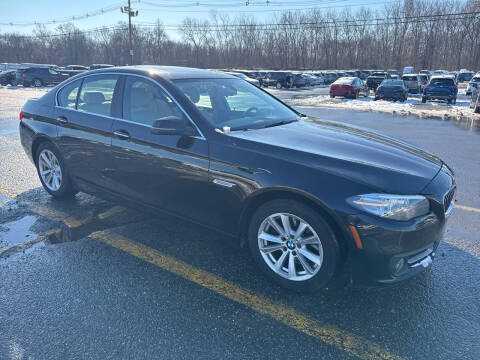 2016 BMW 5 Series 528i