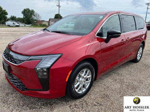 2027 Chrysler Pacifica Select