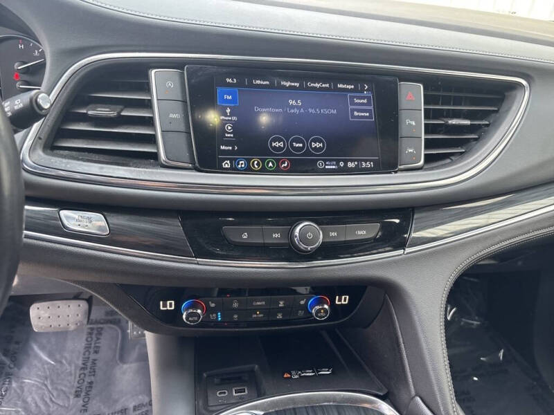 2024 Buick Enclave Premium